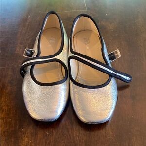 Zara Silver and Black Dress Shoes with Modern Square Toe
